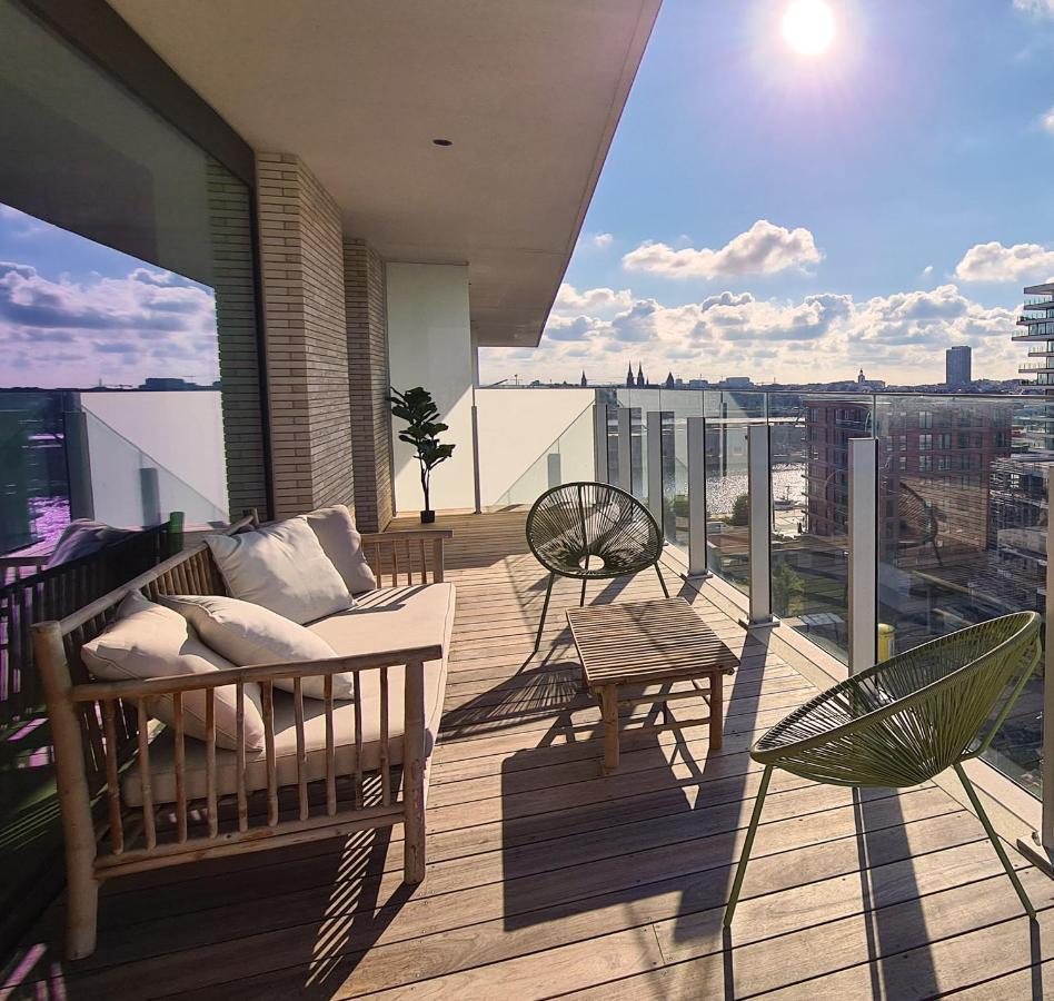 Central Park Tower Sea View Residence With Pool And Gym Oostende Exteriör bild
